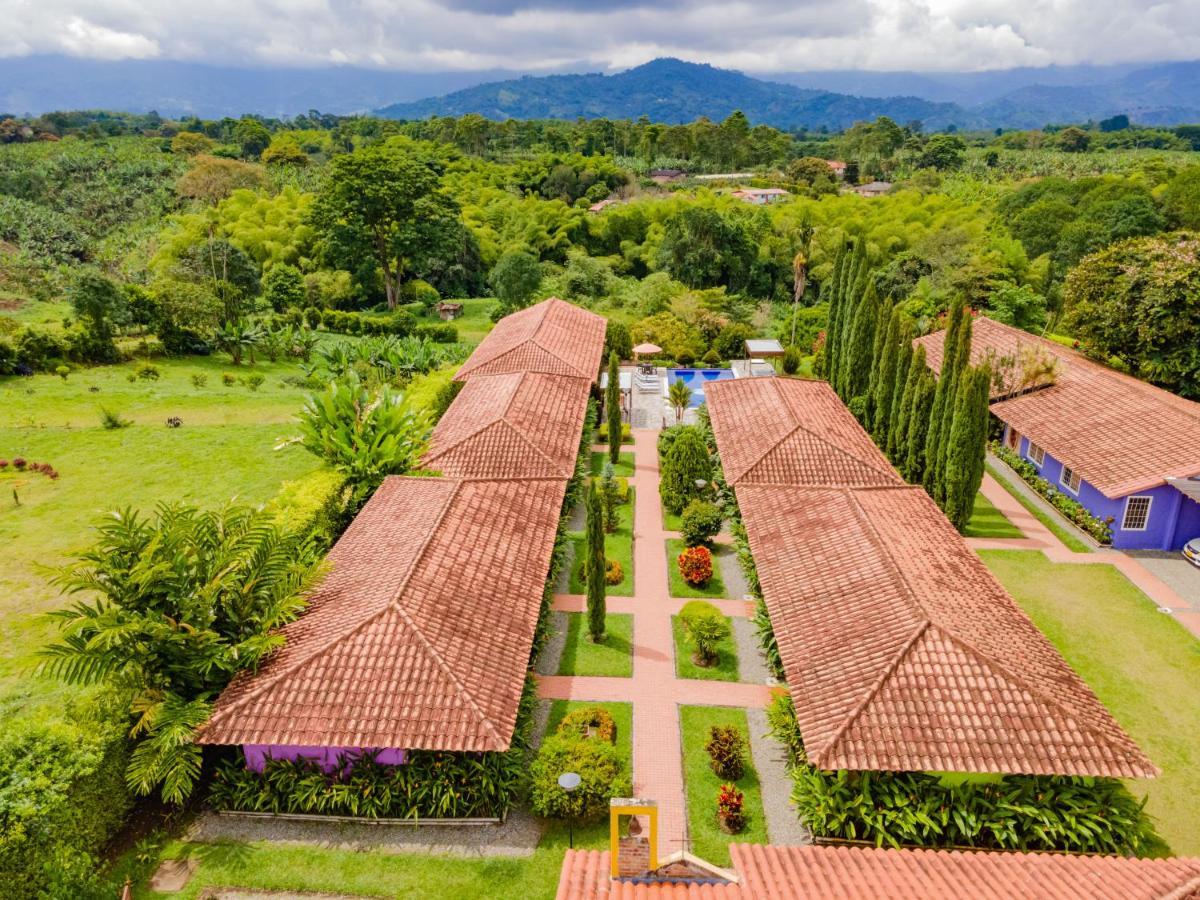 Hotel Campestre Solar De La Luna Albania  Zewnętrze zdjęcie