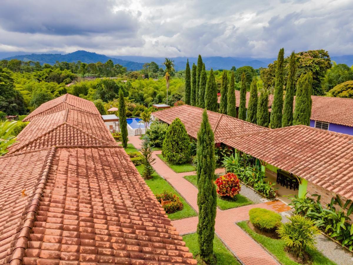Hotel Campestre Solar De La Luna Albania  Zewnętrze zdjęcie