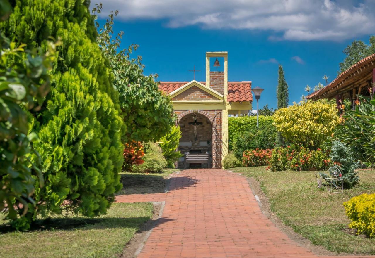 Hotel Campestre Solar De La Luna Albania  Zewnętrze zdjęcie